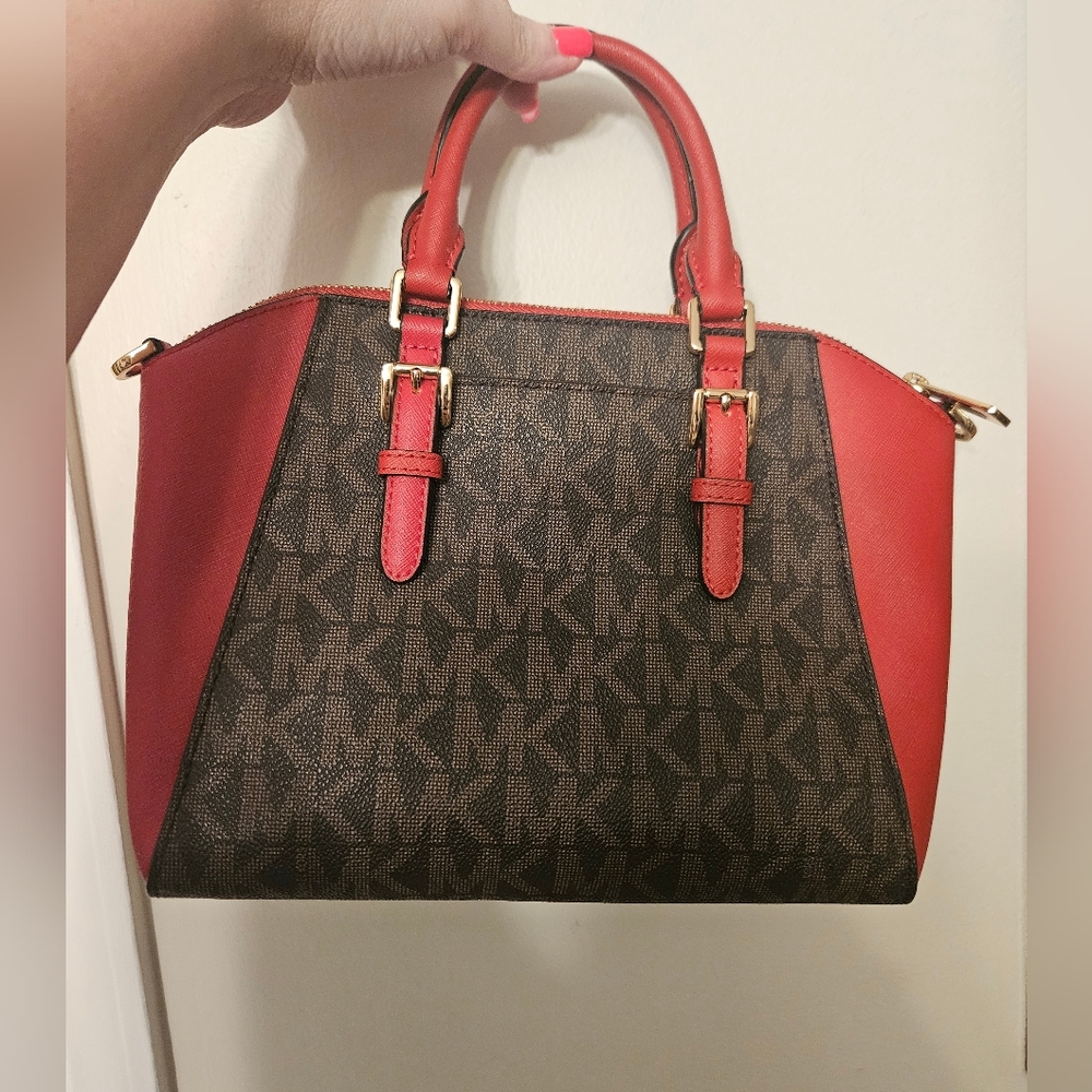 Michael Kors Small Jet Set Signature Logo Crossbody and Wristlet Set EUC - Picture 2 of 11